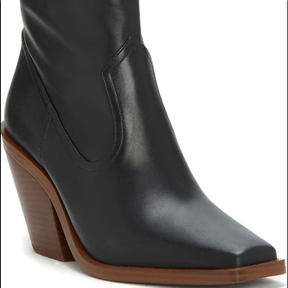 Vince Camuto bootie